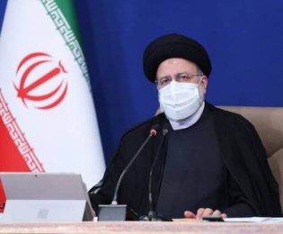 پرهیز از دورهمی‌ها و عادی انگاری/ضرورت کنترل تردد از مرزهای کشور