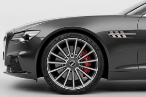 تایرهای اختصاصی میشلن روی هیسپانو سوییزا کارمن ساگررا