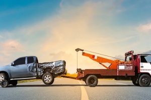 جرثقیل یا یدک‌کش؟ 5 دلیل حیاتی که نباید از یدک‌کش استفاده کنید!