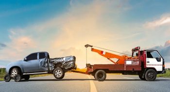 جرثقیل یا یدک‌کش؟ 5 دلیل حیاتی که نباید از یدک‌کش استفاده کنید!