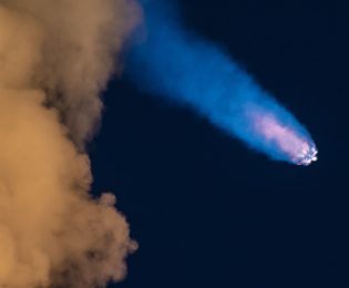 یک دلیل پنهانی وجود دارد که نیروی فضایی در حال تاخیر در راه اندازی Atlas V بعدی است