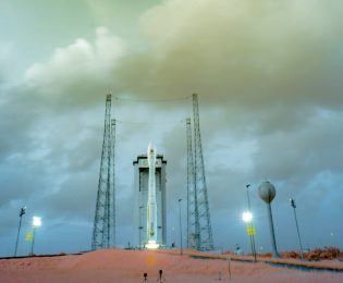 گزارش موشک: Starbase شهر به زودی در حال آمدن است. آلفا در بتا باقی مانده است