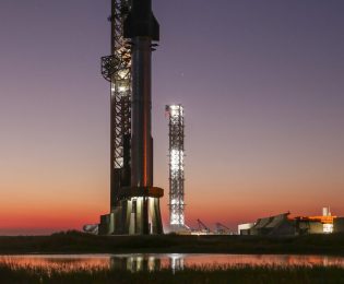 FAA Green-Lights Starship هر هفته دیگر از Starbase راه اندازی می شود